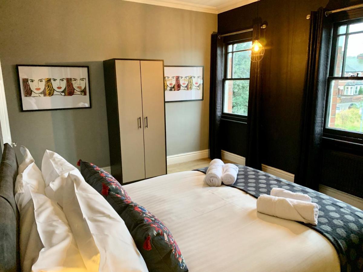Stamer House By Yourstays, Stylish Quirky House, With 4 Double Bedrooms, Book Now! Stoke-on-Trent Екстериор снимка